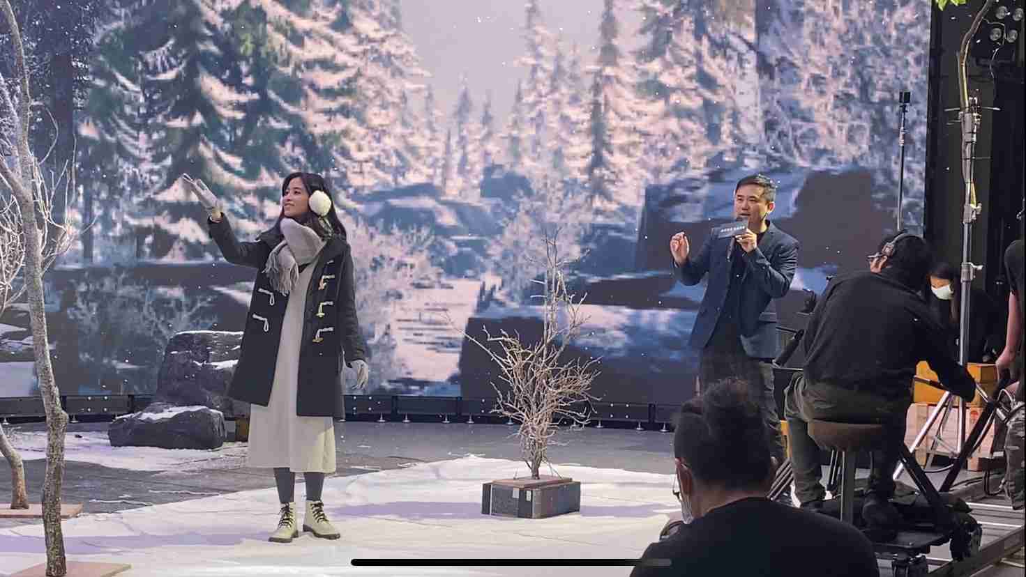 口袋牛店以ALED先进显屏技术，，与金马奖视觉特效团队“再现影像”携手合作打造LED虚拟摄影棚，，提供沉浸式表演体验，，，，并精简拍摄成本与时间