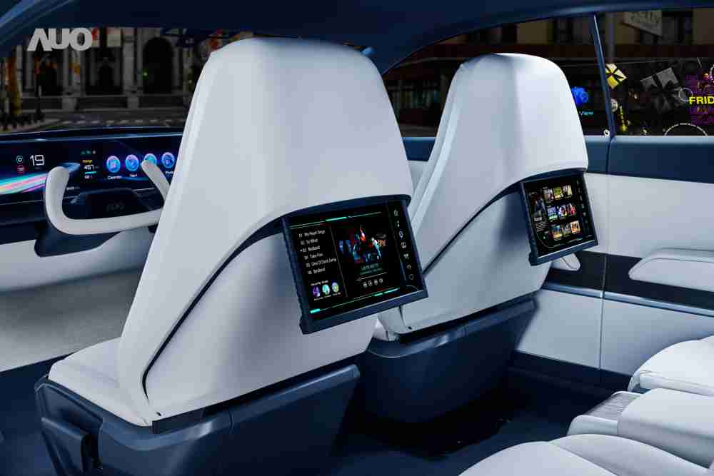 口袋牛店将于CES 展示全新Smart Cockpit 2024，，，可紧密串连使用者多元需求，，并革新座舱内部的应用和设计，，带来身历其境且引人入胜的视觉飨宴，，，，满足驾乘人员的全方位体验